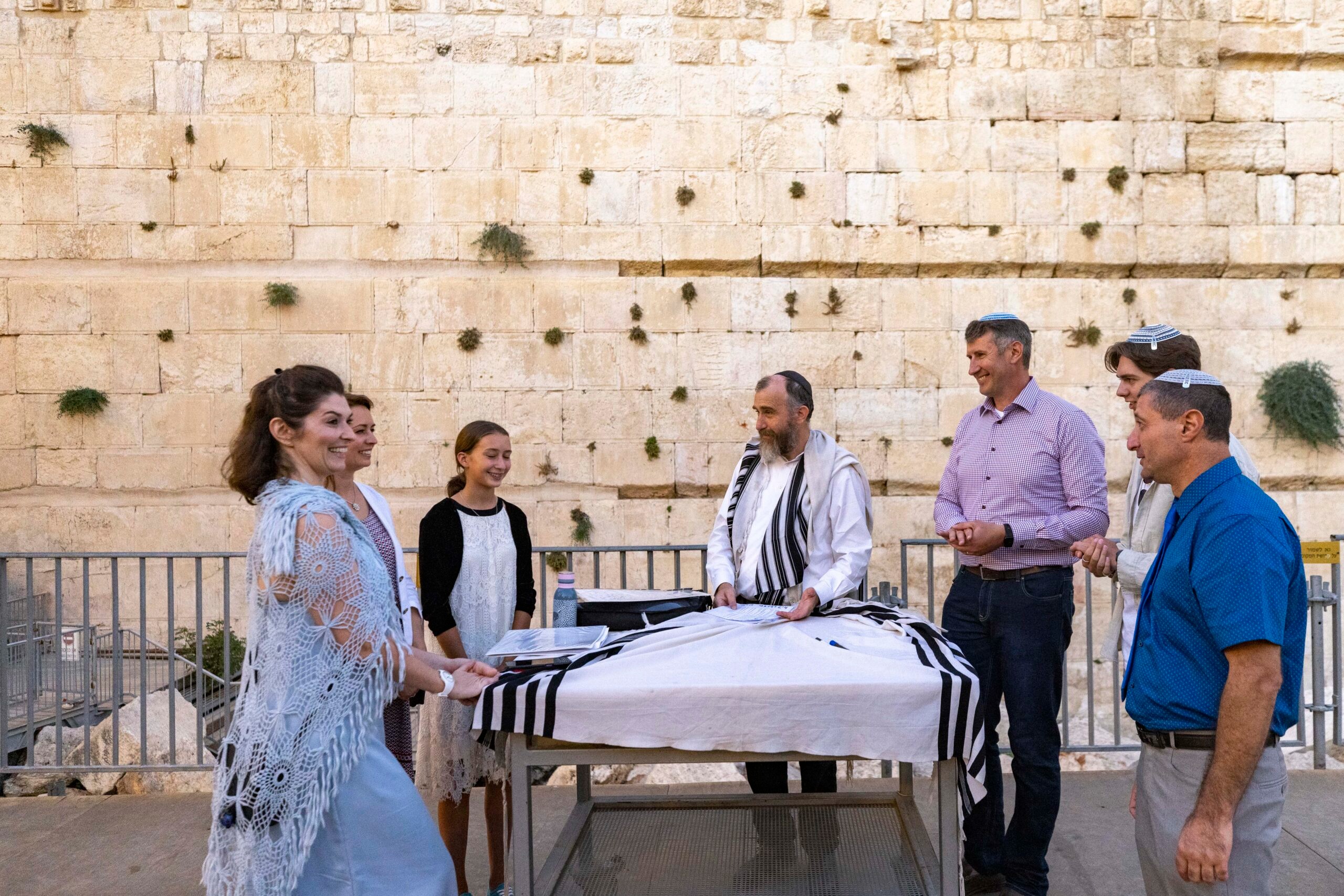 הסערה הבאה? הממשלה מבקשת מבג"ץ ארכה לגיבוש עמדה לגבי הכותל הרפורמי