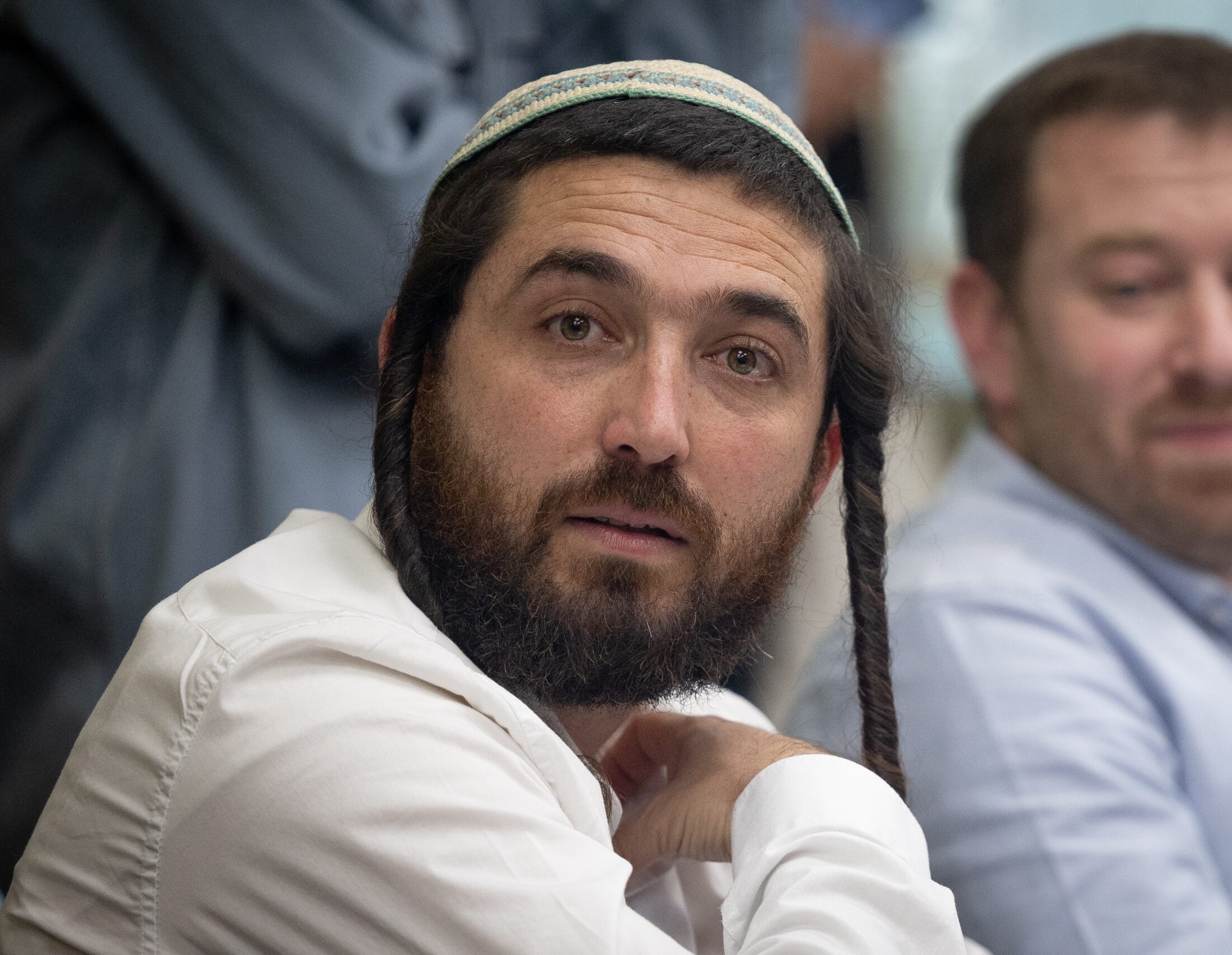 צבי סוכות על היועמ"שית: "הדיפ סטייט רוצה את כולנו בכלא"