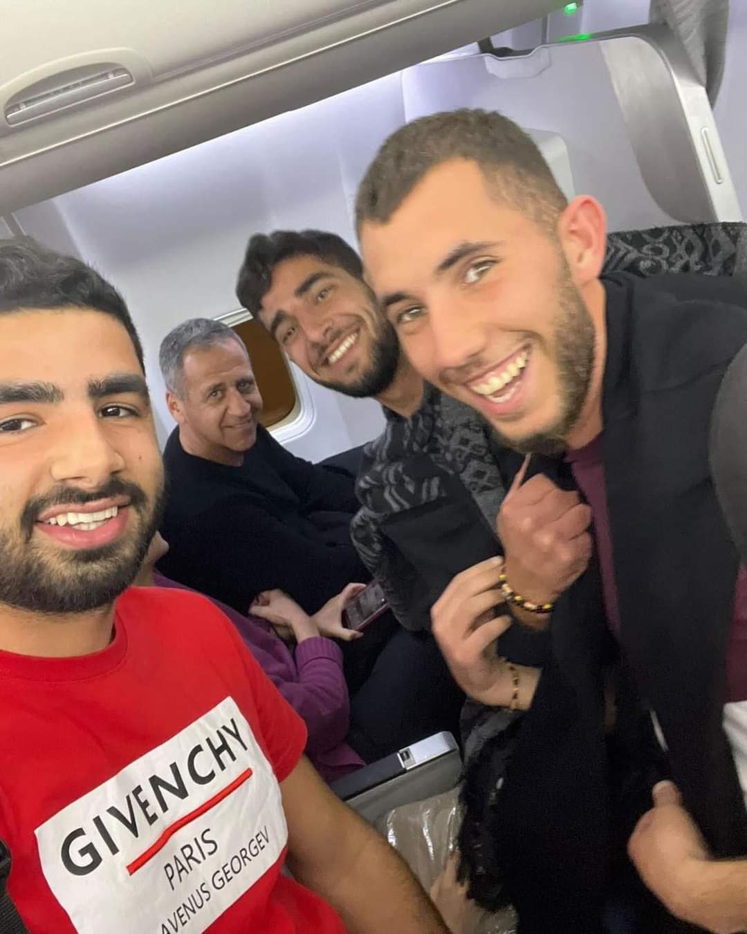 הרמטכ"ל היוצא אביב כוכבי בטיול אחרי צבא. צילום: עמוד הפייסבוק של חנוך דאום