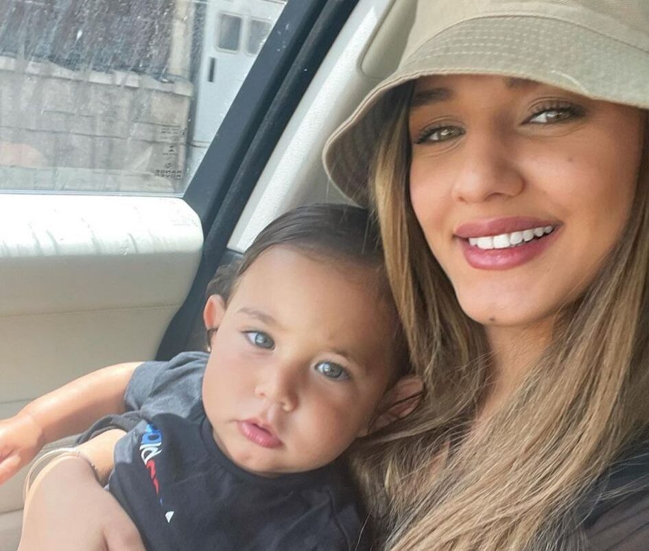 "לא מעכלת - אני אמא לשניים": עדן בן זקן בתמונה משפחתית חדשה