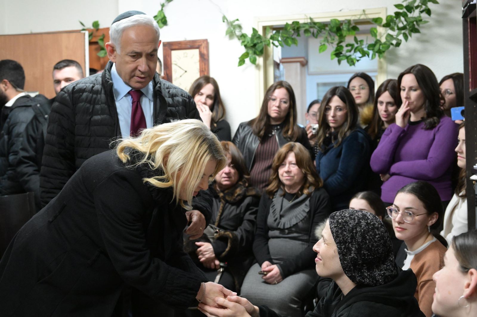 נתניהו לדבורה פאלי: "מבקש את רשותך לשים את התמונה בלשכתי"