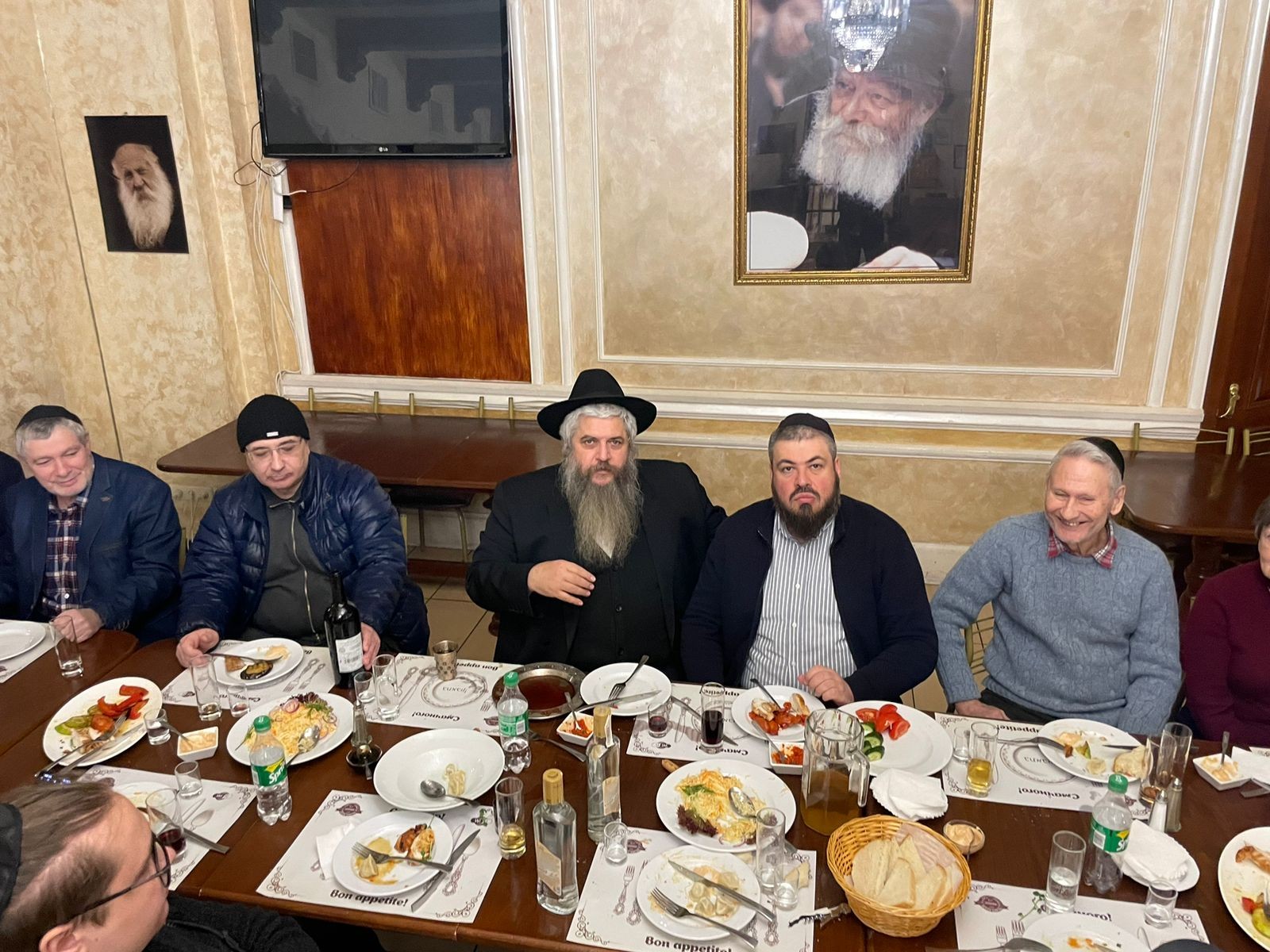 מרגש: תחת הארטילריה הרוסית - ברית מילה נערכה לבן 86 בקייב