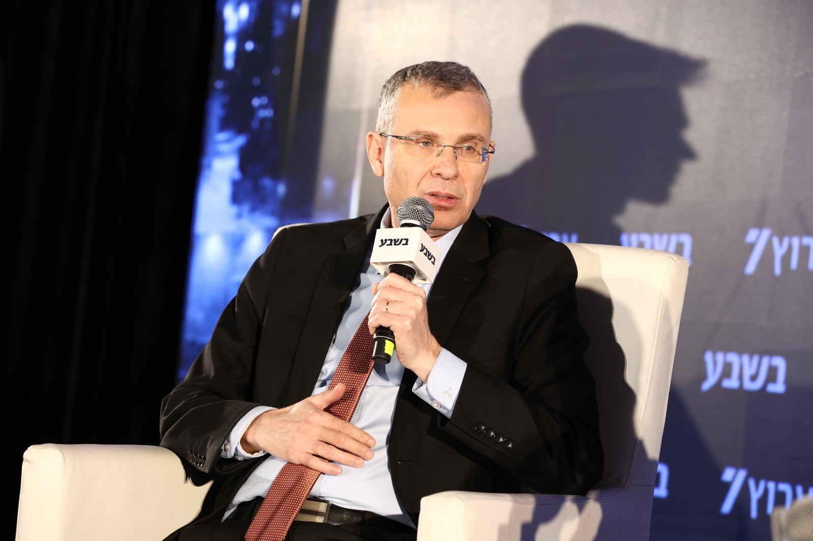 השר לוין: "היועמ"שית תבין שתפקידה לייעץ ולא להכשיל את הממשלה"