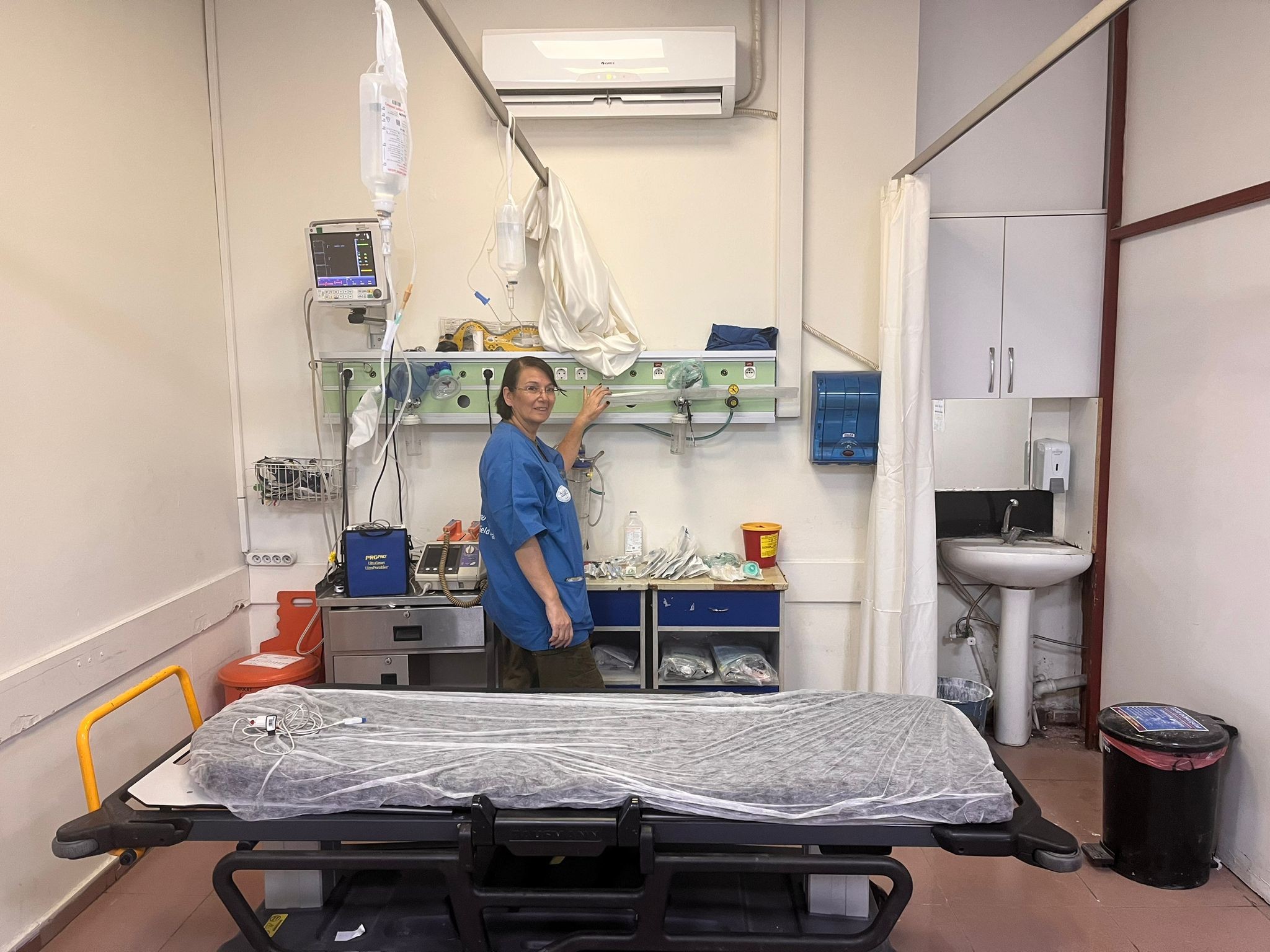 "התחברנו אליהם": משלחת ישראלית טיפלה בפליטים מסוריה - על אדמת טורקיה
