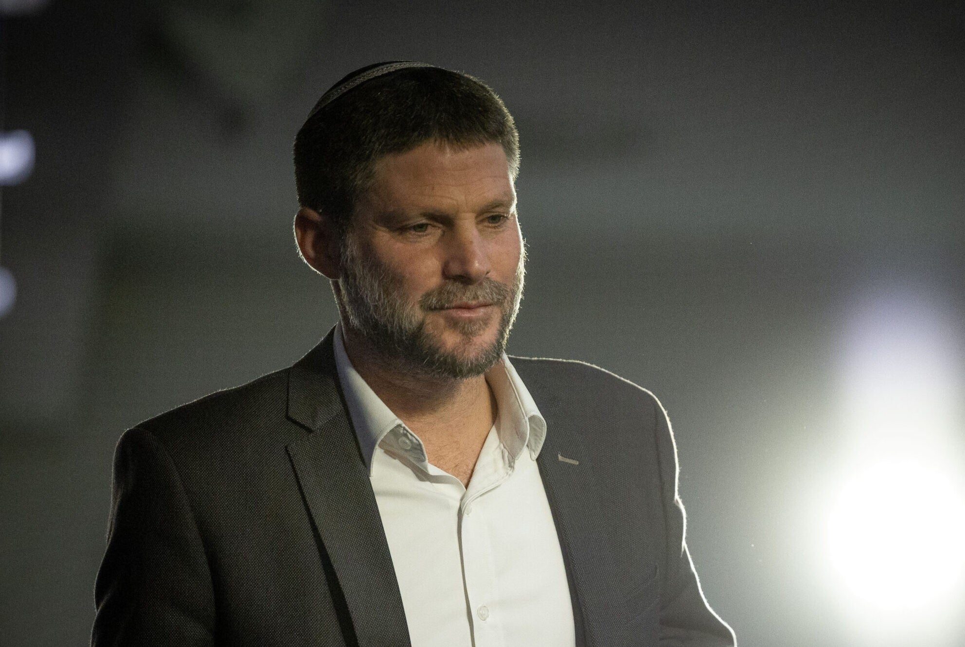 סמוטריץ' בפריז: "אין דבר כזה עם פלסטיני. אין היסטוריה ושפה כזו"