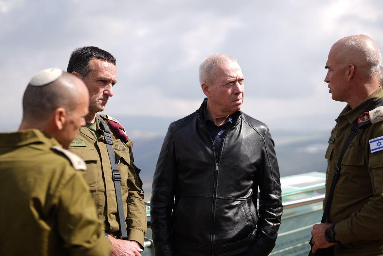 שר הביטחון גלנט חושף: "מעל 50 פיגועים נגד יהודים בעולם - סוכלו"