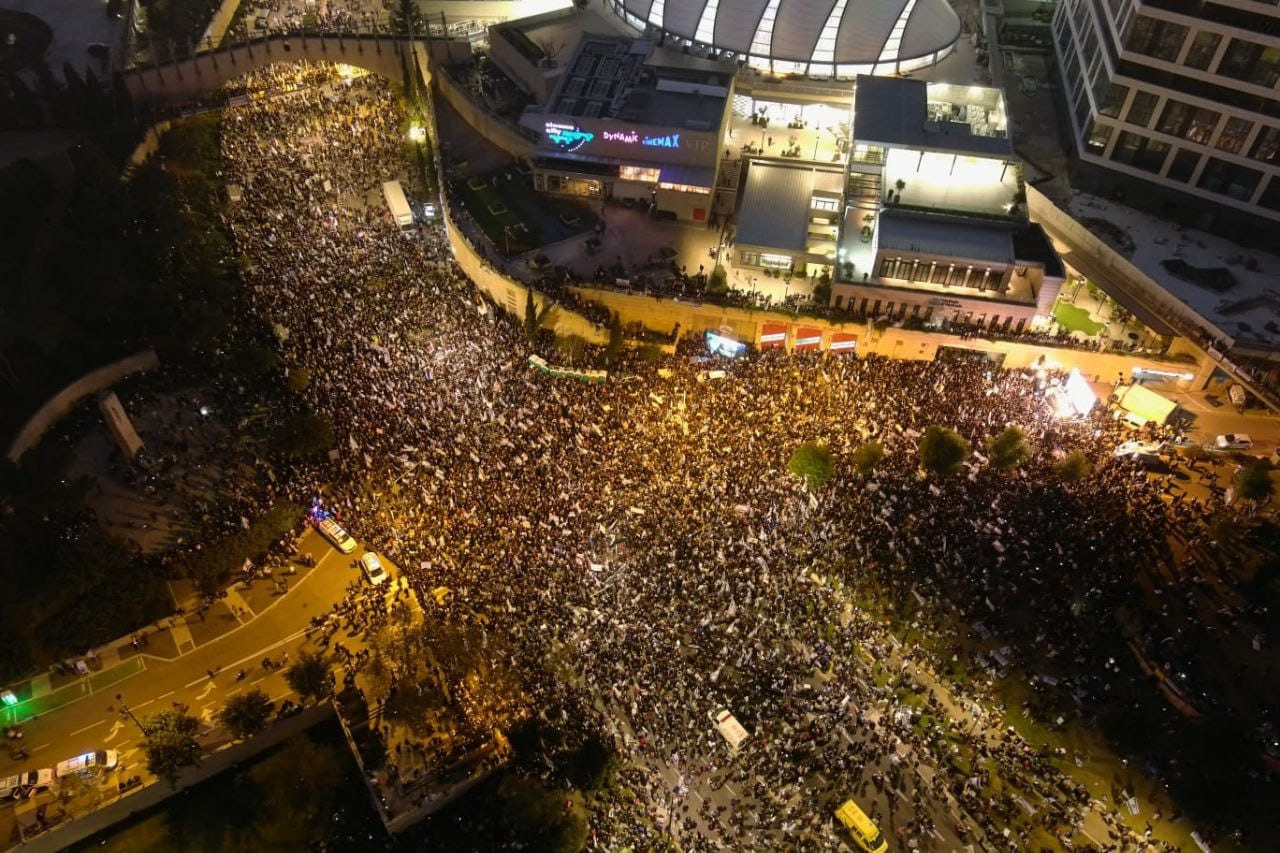 תומכים ברפורמה: למעלה מ-100 אלף איש השתתפו במפגן הכוח של הימין בירושלים