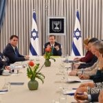 הסתיימה פגישת המו"מ הראשונה בין צוותי הקואליציה והאופוזיציה בבית הנשיא