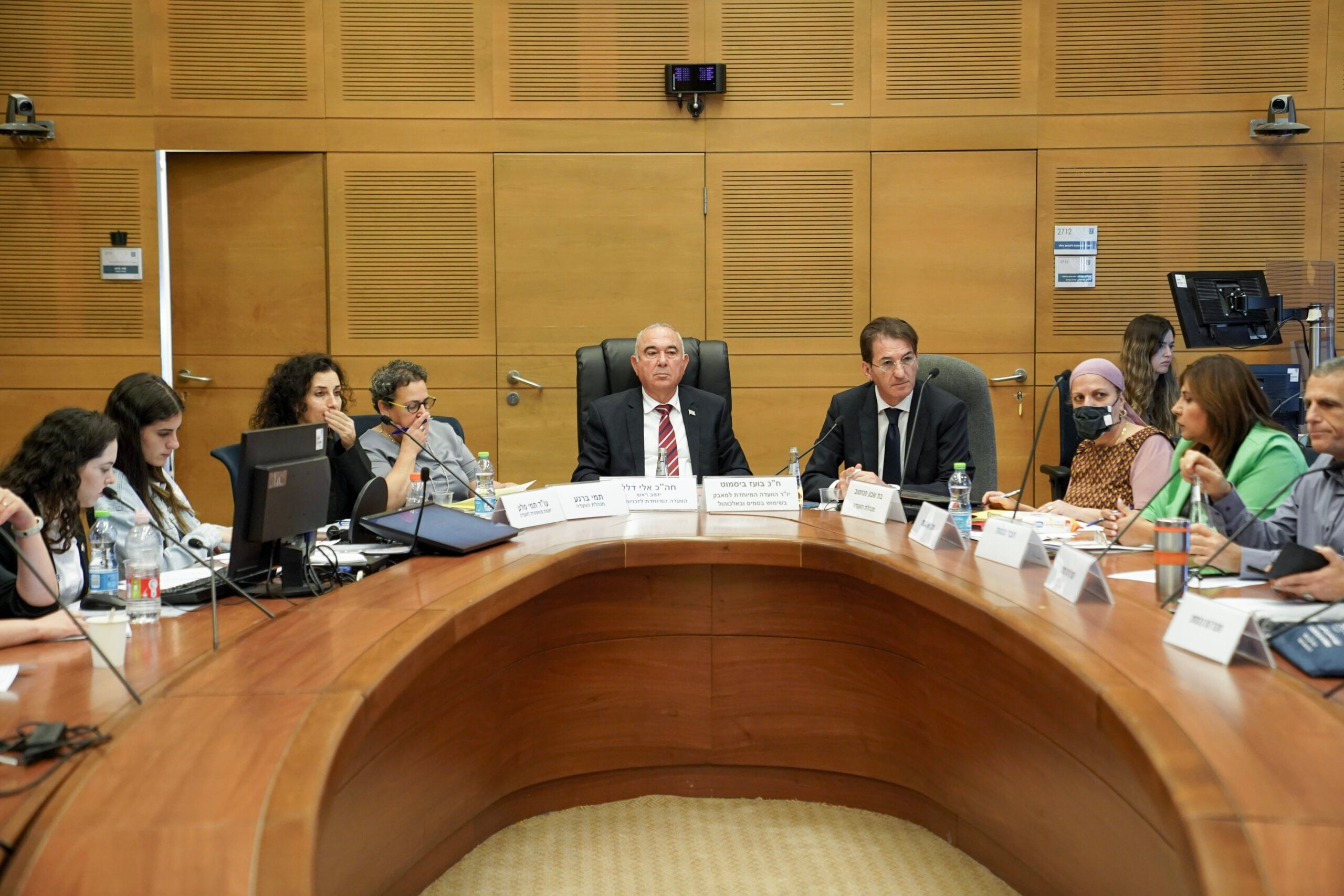 עקב מותו של מידן ז"ל: דיון בכנסת על איסור מכירת סיגריות אלקטרוניות