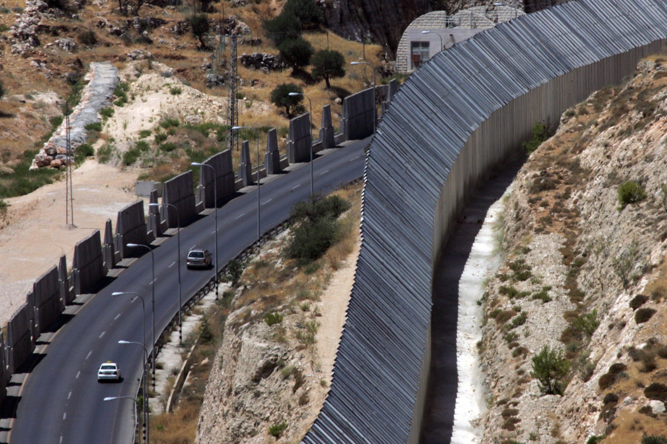 כביש 60 החוצה את יהודה ושומרון | צילום: נתי שוחט, פלאש 90