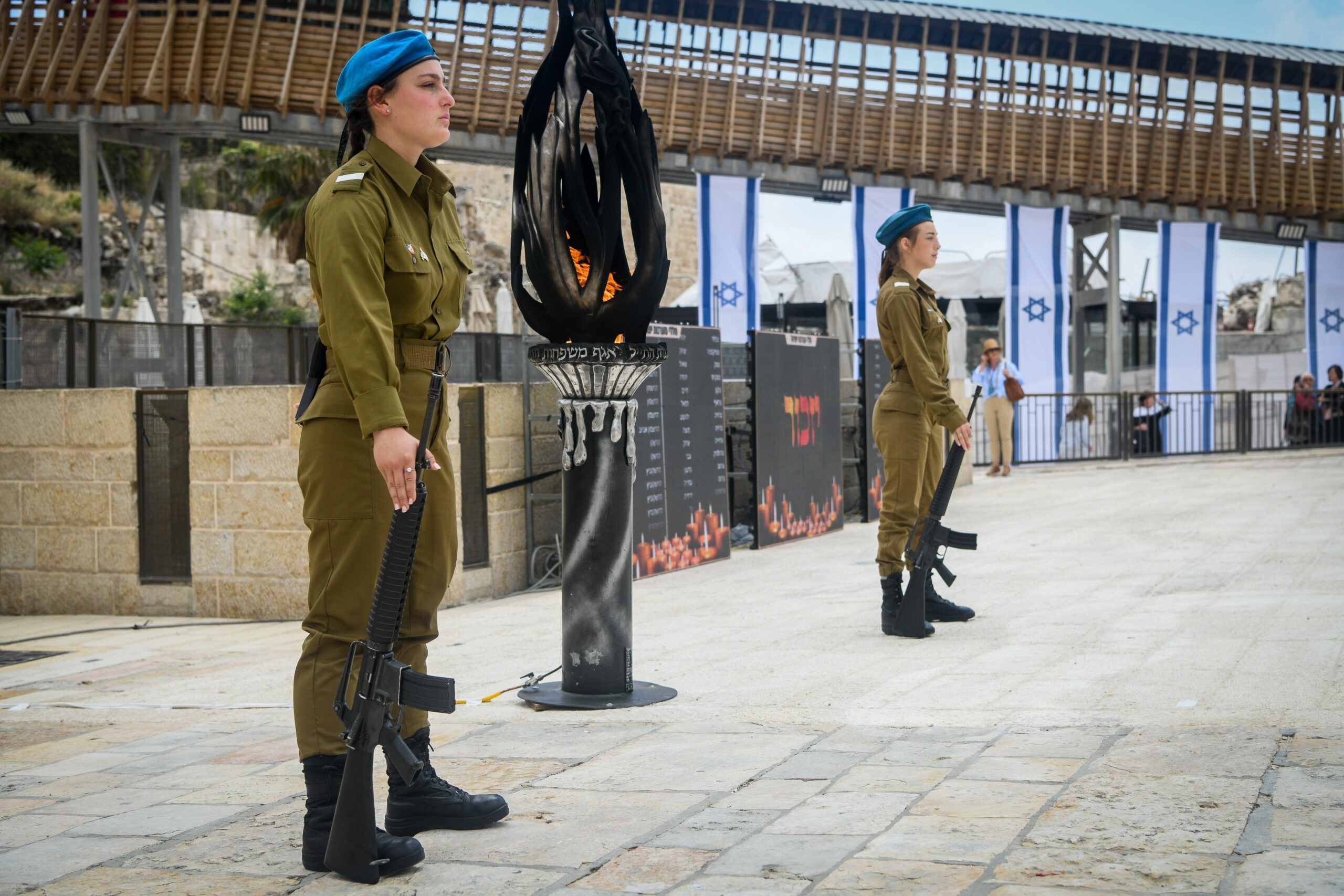 ציון יום הזיכרון לחללי מערכת ישראל ונפגעי פעולות האיבה בשנה שעברה, 2022 | צילום: אריה לייב אברמס, פלאש90