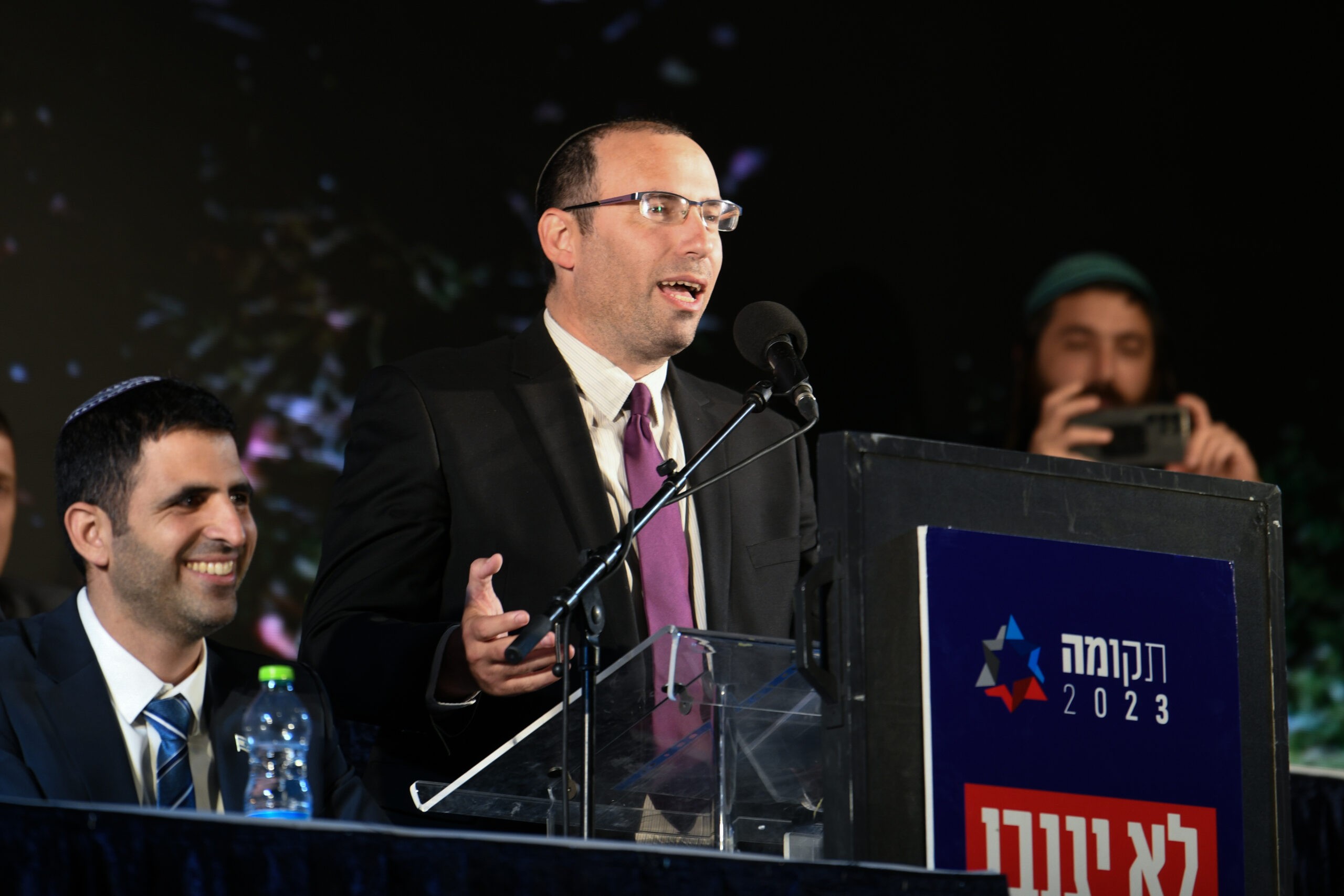 יו"ר ועדת חוקה רוטמן בהפגנה: "הרפורמה היא נשמת אפו של המחנה הלאומי"