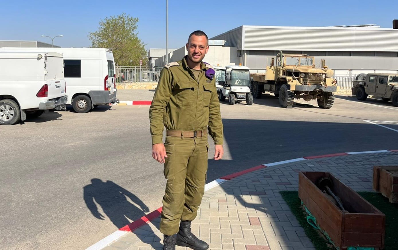 אחריו: המפקד ששינה את חייה של בתי