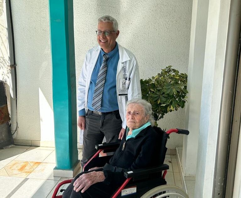השכנה של משה דיין: "לא מרגישה זקנה" | סיפור אופטימי לפסח