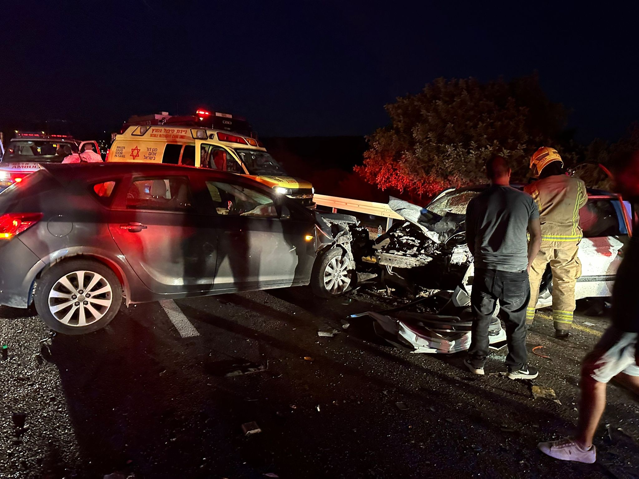 תאונת דרכים קשה בצפון: צוותי כבאות והצלה חילצו לכוד; ארבעה נפצעו 