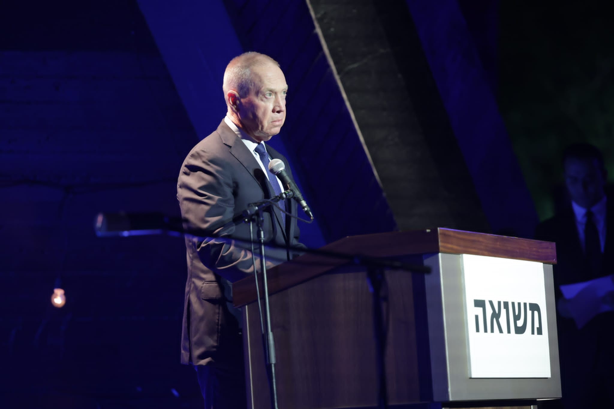 השר גלנט חושף מדוע הוא מקדיש את חייו לביטחון המדינה