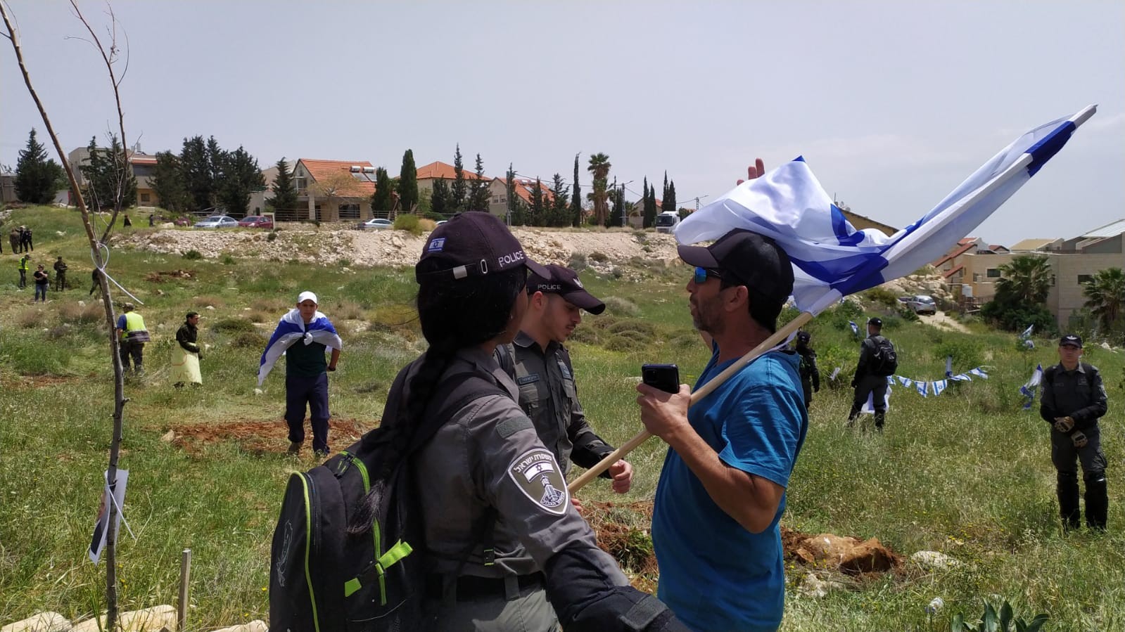 המנהל האזרחי הרס בוסתן עצי פרי בישוב נוקדים: "רואים את גלנט כאחראי"