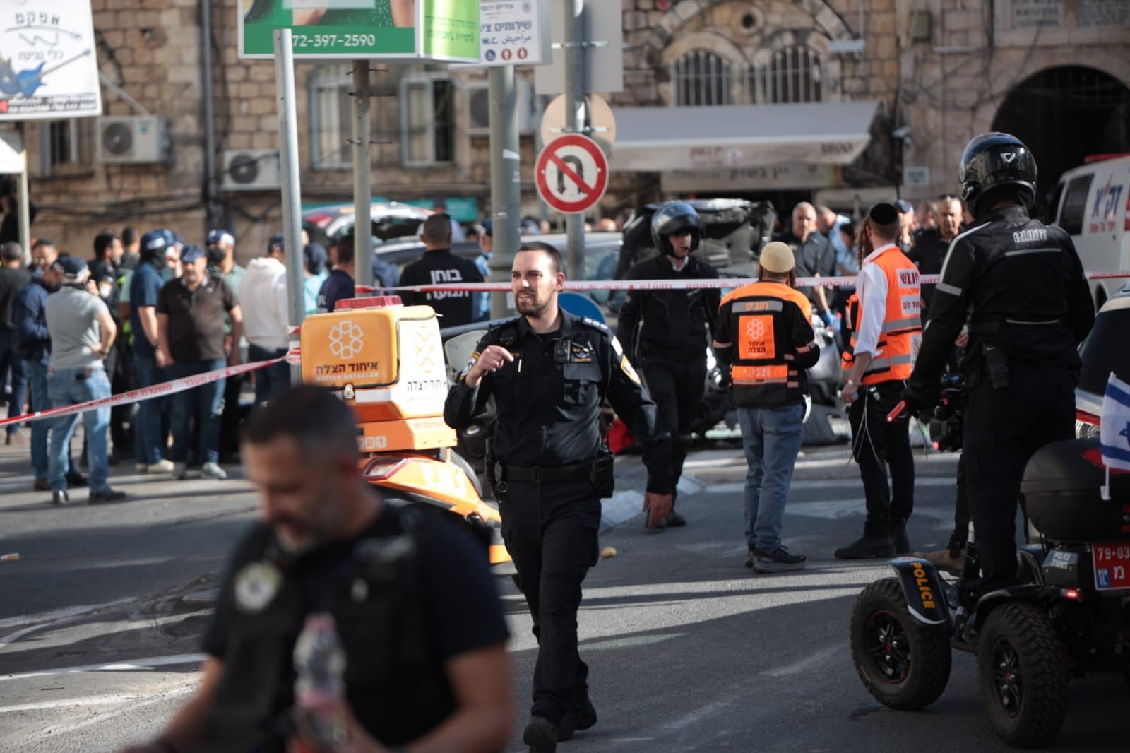 פיגוע הדריסה בירושלים: מצבו של גבר בן 80 עדיין קשה ולא יציב