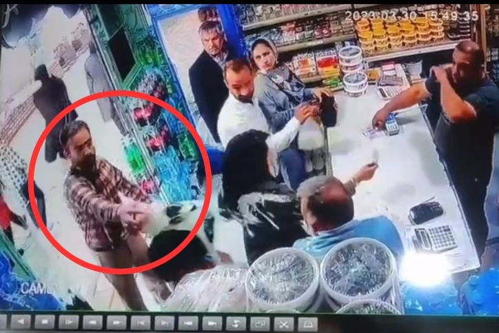 השליך יוגורט על נשים שלא לבשו חיג'אב | שימוש לפי סעיף 27א' לחוק זכויות יוצרים