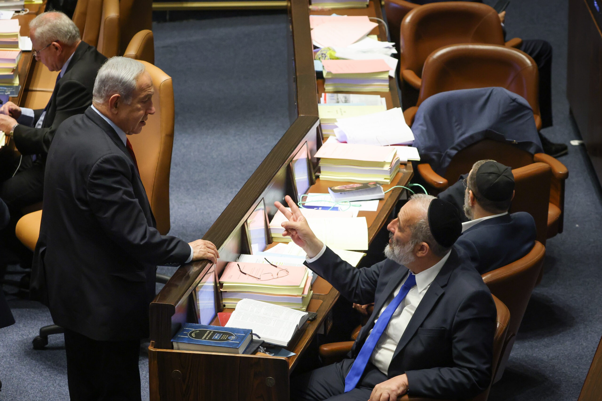 משבר חוק הגיוס: הקואליציה מעלה הילוך בדרך להעברת החוק