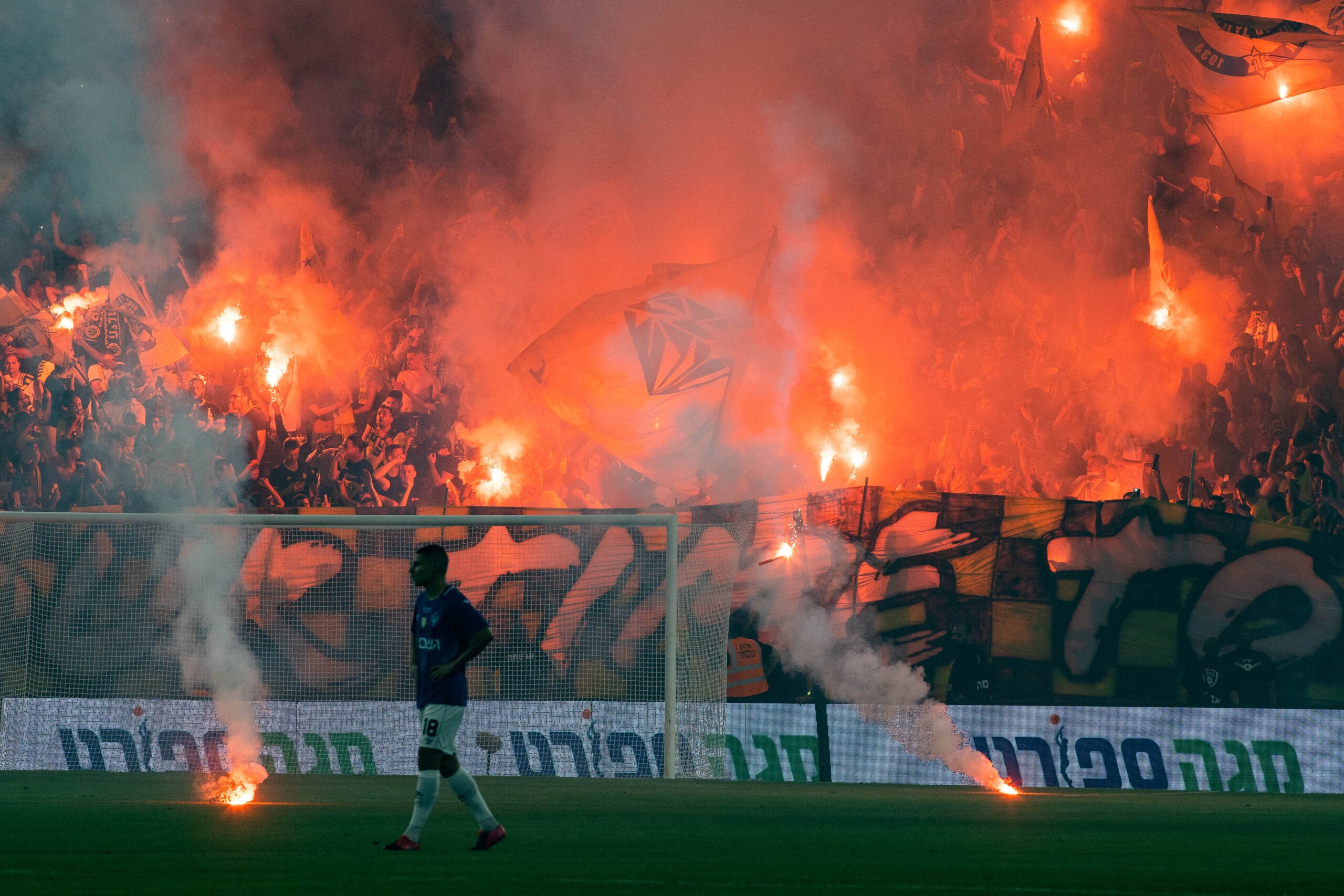 המדינה תתקין מצלמות זיהוי פנים במגרשים כחלק מהמאבק באלימות