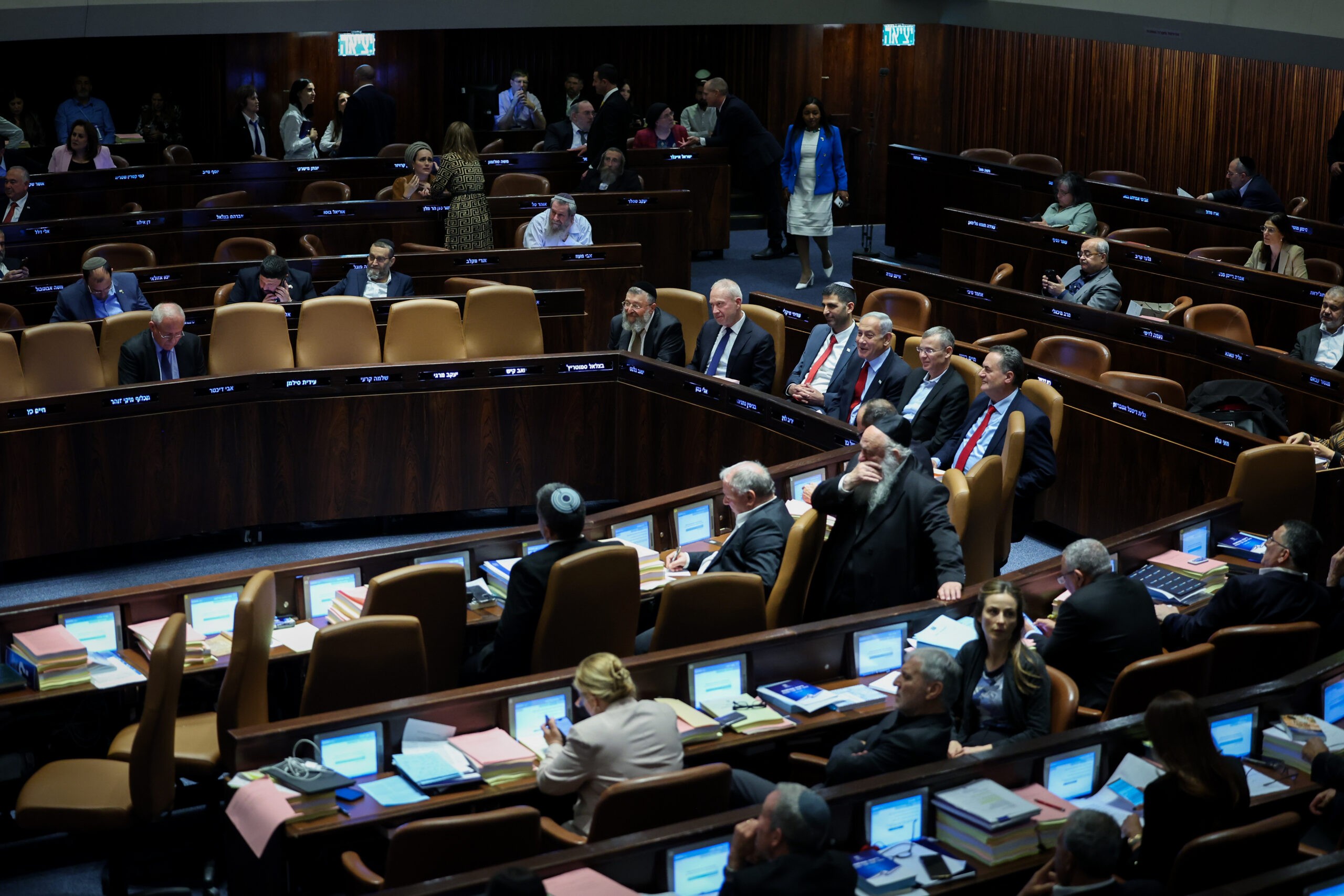 "תודה גדעון ויאיר": רגע לפני החקיקה - בציוה"ד מודים לאופוזיציה