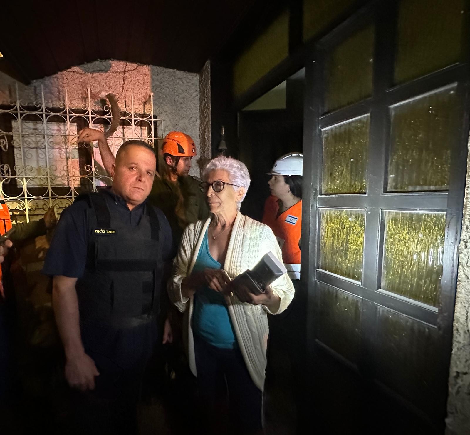 נכנסה לממ"ד וניצלה: ביתה של תושבת אשקלון ספג פגיעה חוזרת
