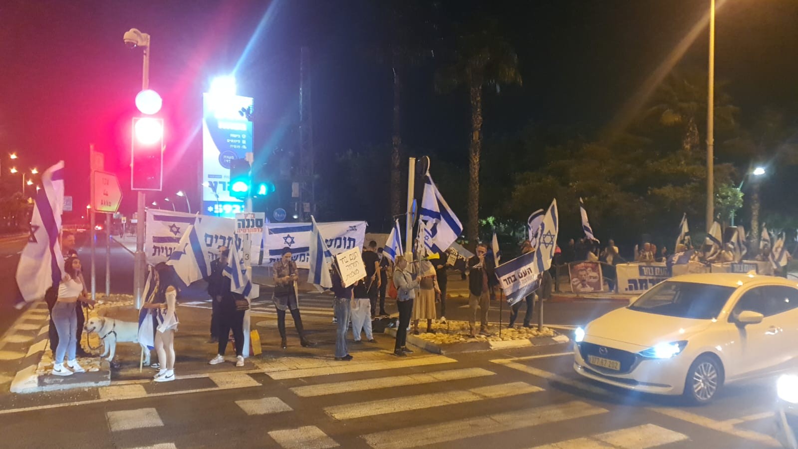 הפגנות התמיכה ברפורמה המשפטית נמשכות ברחבי הארץ