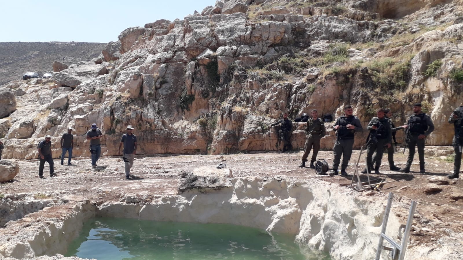 המנהל האזרחי הרס בריכה עתיקה ששוקמה; סמוטריץ' התערב ועצר את הפינוי