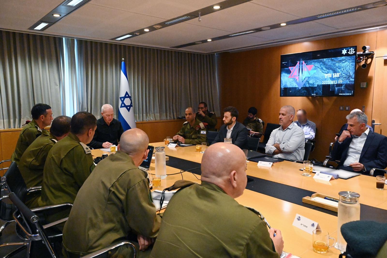 במערכת הביטחון עקבו אחר הטיל, לא ברור למה יורט בשמי ישראל