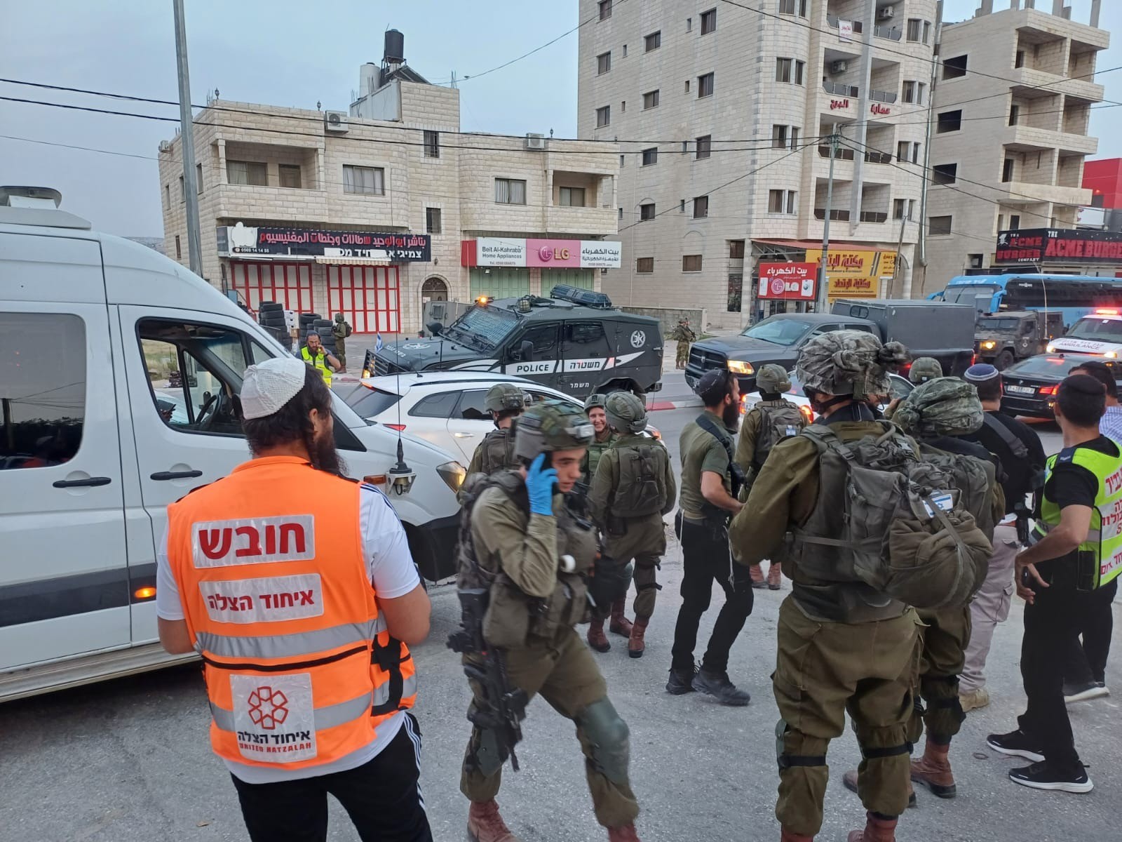 חייל נפצע קל בפיגוע דריסה בחווארה