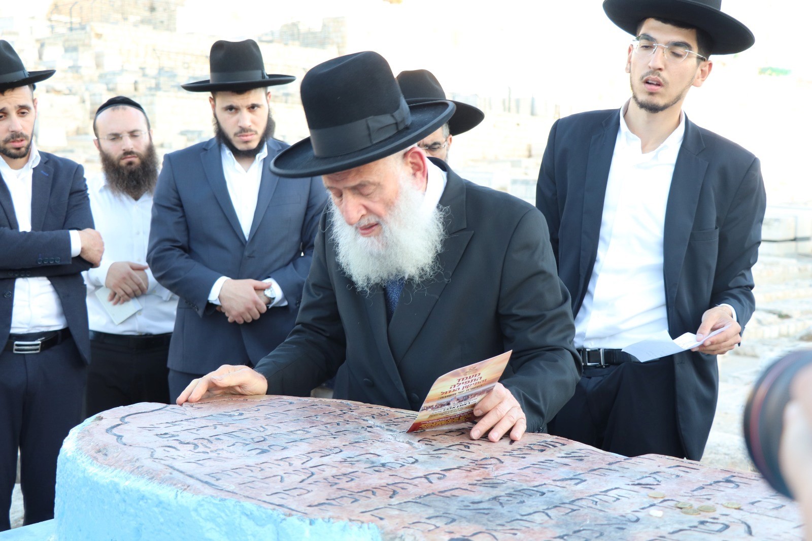 שליח הציבור של הדור, הצדיק מרן רבי ראובן אלבז שליט"א בהכרזה דרמטית
