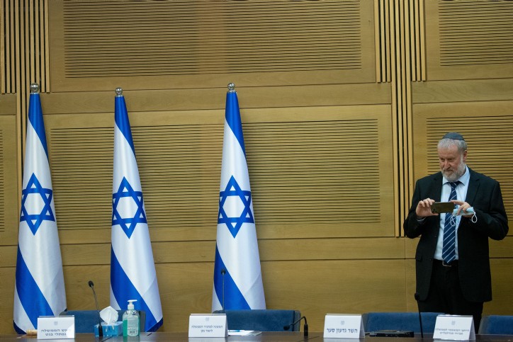 מנדלבליט ביום השבעת ממשלת בנט-לפיד. צילום: יונתן זינדל, פלאש 90