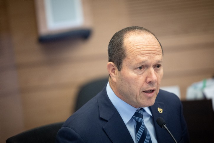 שר הכלכלה הודיע: "הגשנו את חוק המונופולים; אזרחי ישראל לא פראיירים" 