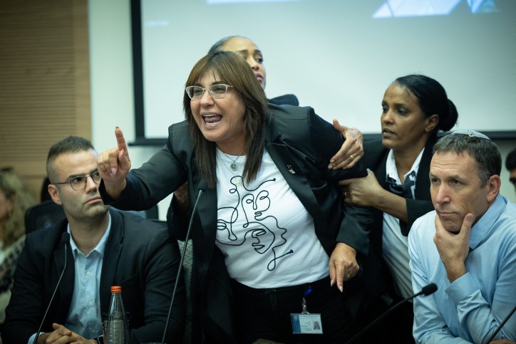 חברת הכנסת מיש עתיד על הנשים החרדיות: "רחם להשכרה" | צפו בתיעוד