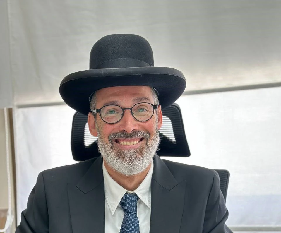 הרב מאיר כהנא נבחר כמועמד לתפקיד הרב הראשי; חלק מהחרדים מתנגדים