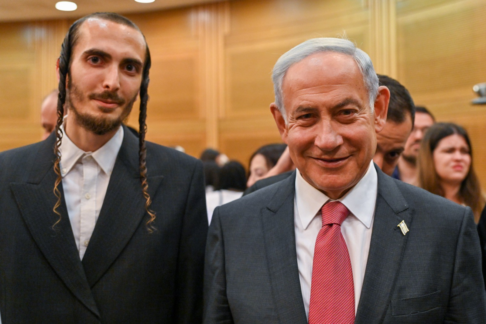 רה"מ למצטייני השירות הלאומי-אזרחי: "אתם הפנים היפות של מדינת ישראל"