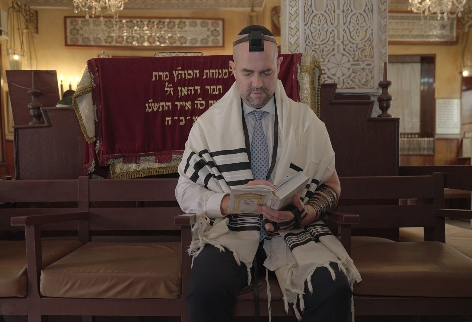 "מרגיש כאן בבית": מה עשה יו"ר הכנסת במרוקו ואיך זה קשור לאביו? | צפו