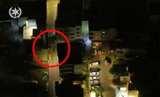 לאחר מרדף דרמטי: כך עצרה המשטרה 2 חשודים באירוע דקירה בכפר כנא | צפו