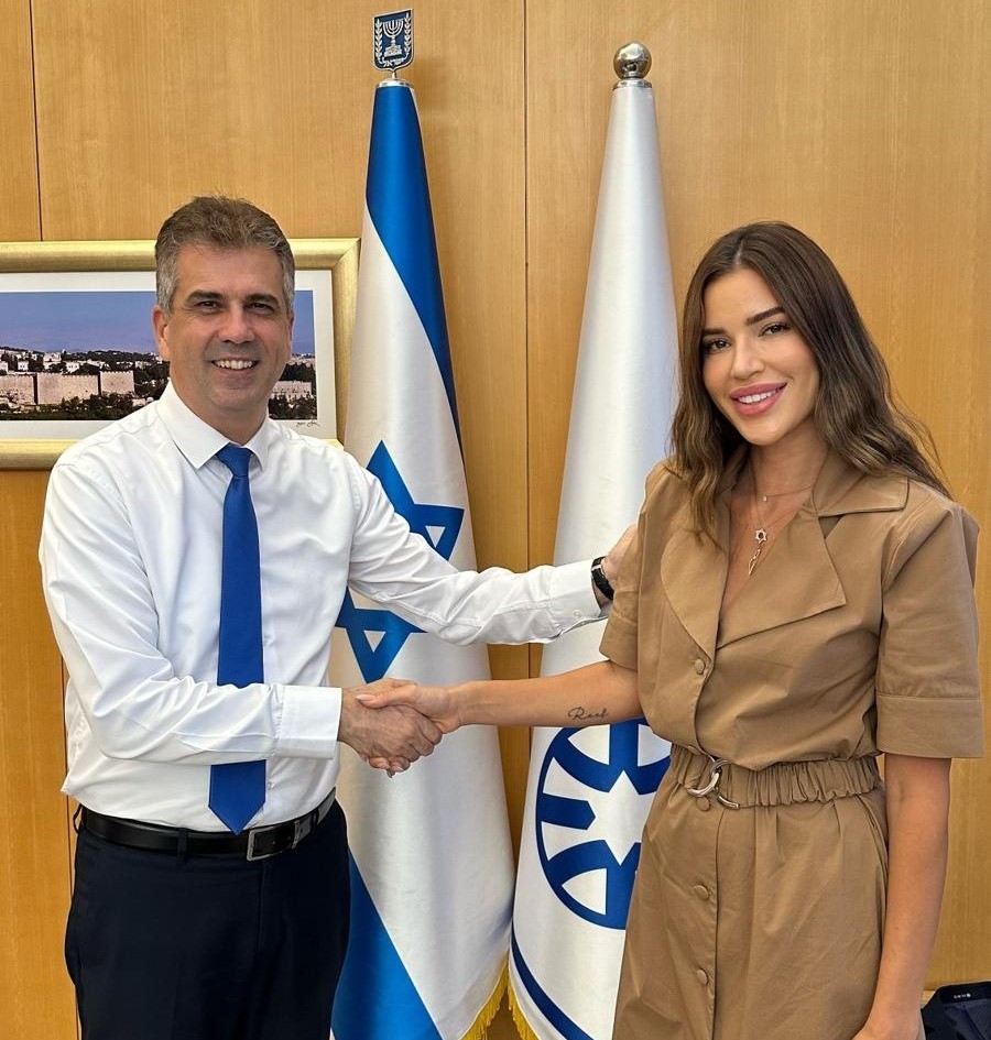 לא בדרך לפוליטיקה: הפרטים מהביקור של נטלי דדון בכנסת