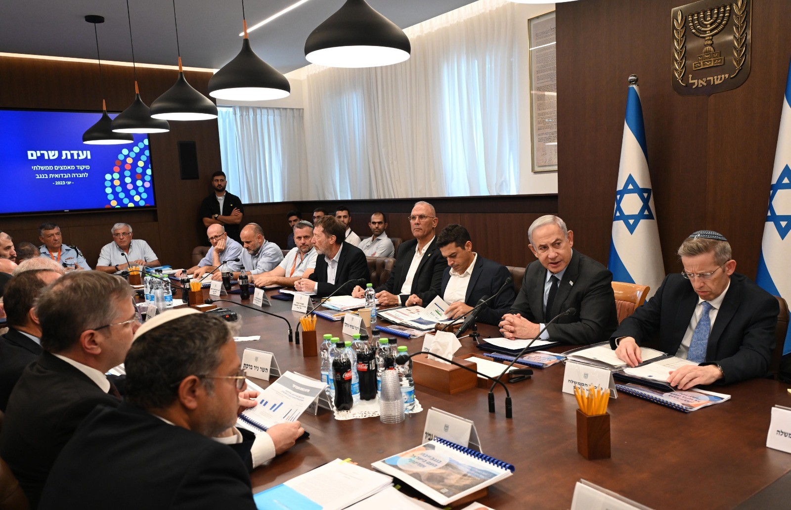 לאחר שגדעון סער בירך את נשיא לבנון - השרים הונחו לא להגיב