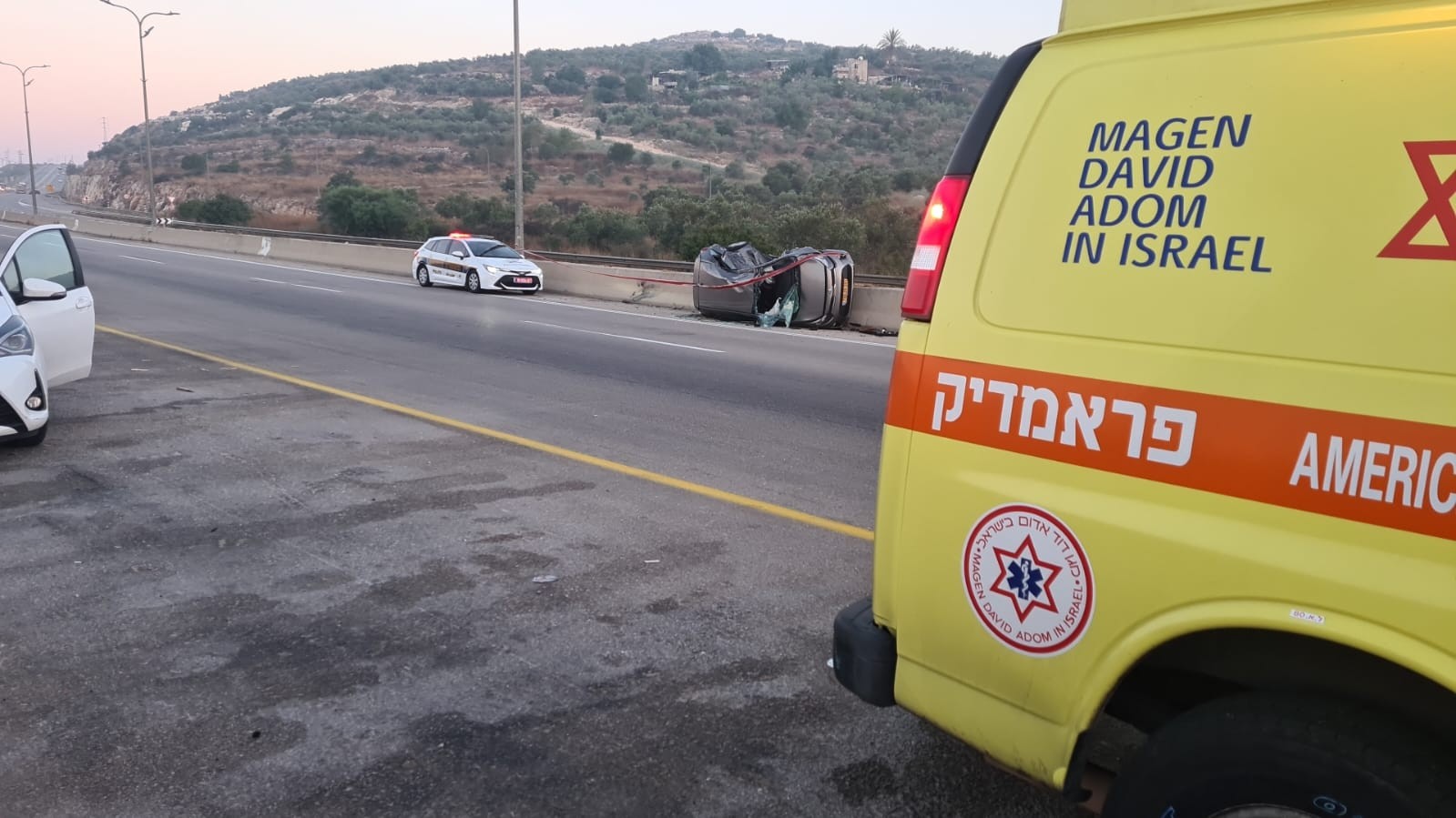 בוקר קשה: צעיר כבן 25 נהרג בתאונת דרכים בכביש 5