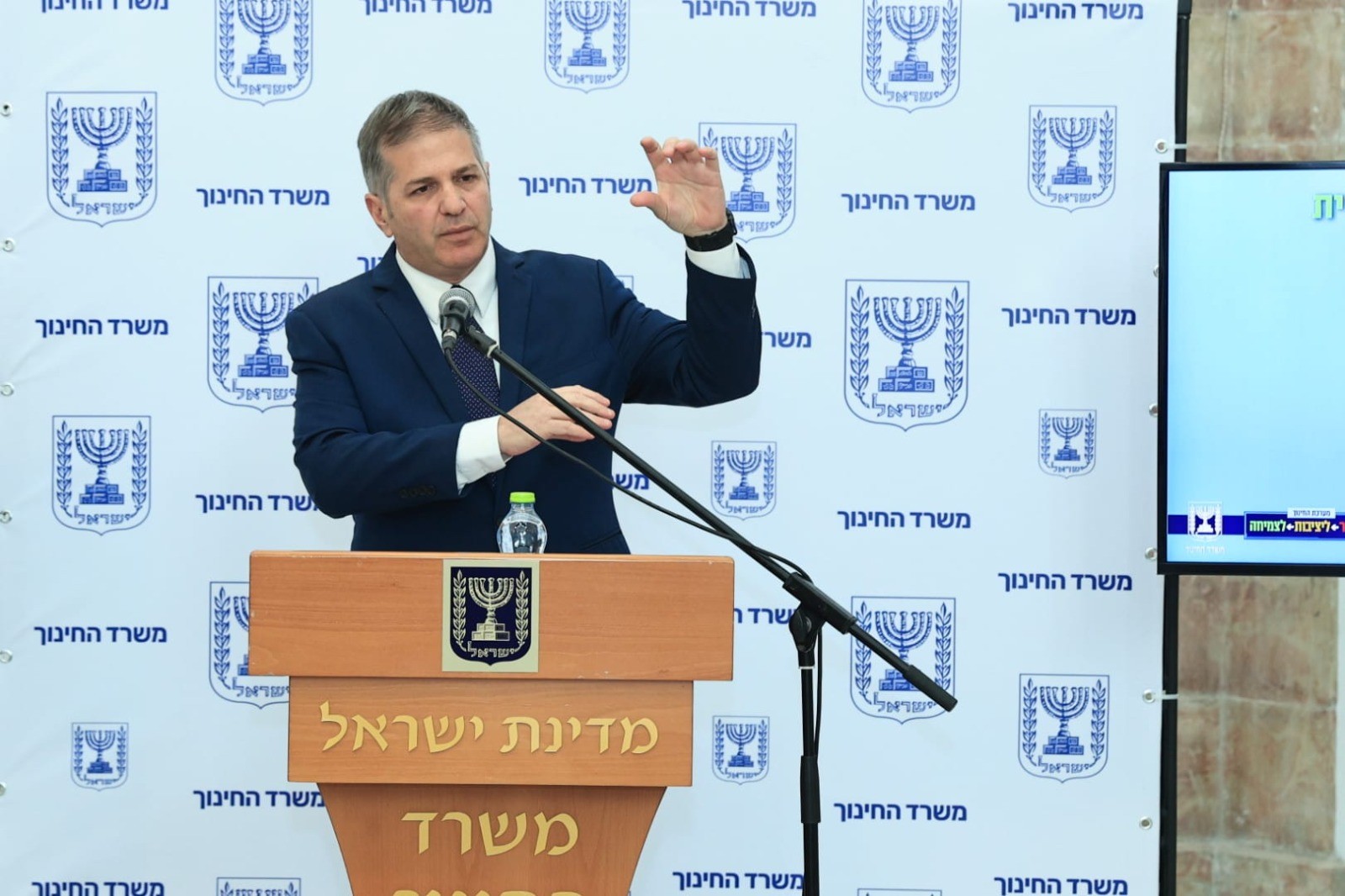 "יעוגן בחקיקה": השר קיש בצעד למען חיילים משוחררים ויוצאי שירות לאומי