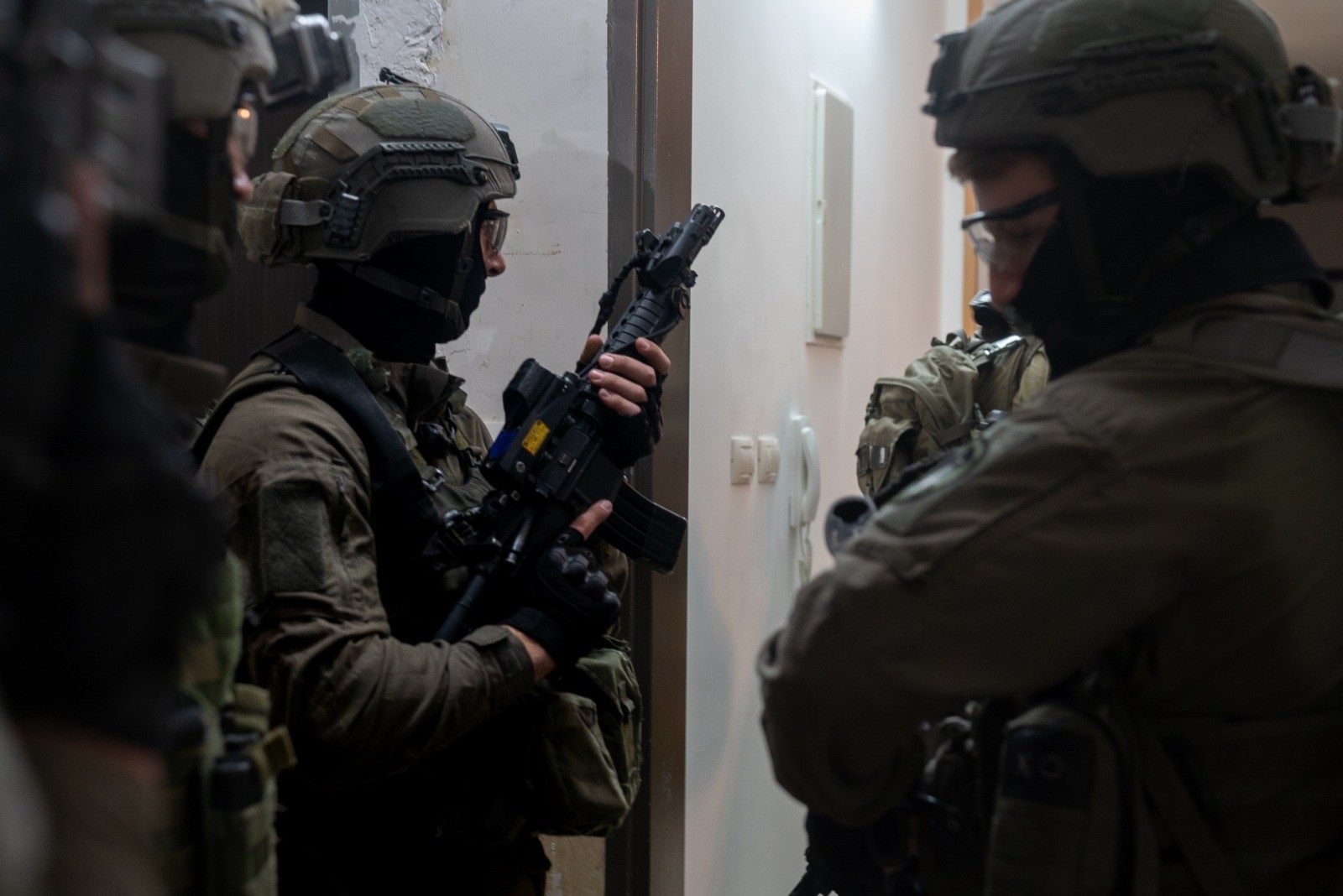 לקראת הריסה: צה"ל מיפה את בית המחבל שרצח את בנות משפחת די הי"ד