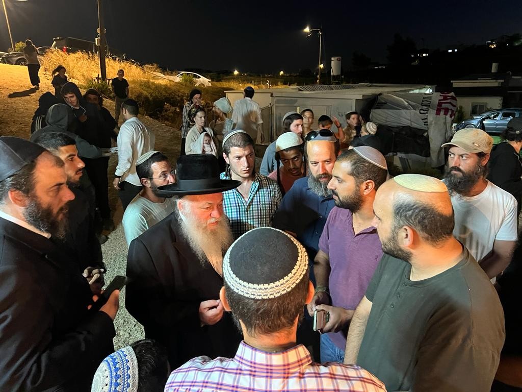 שר הבינוי והשיכון באביתר: "עוד יהיו כאן בעזרת השם אלפי תושבים"