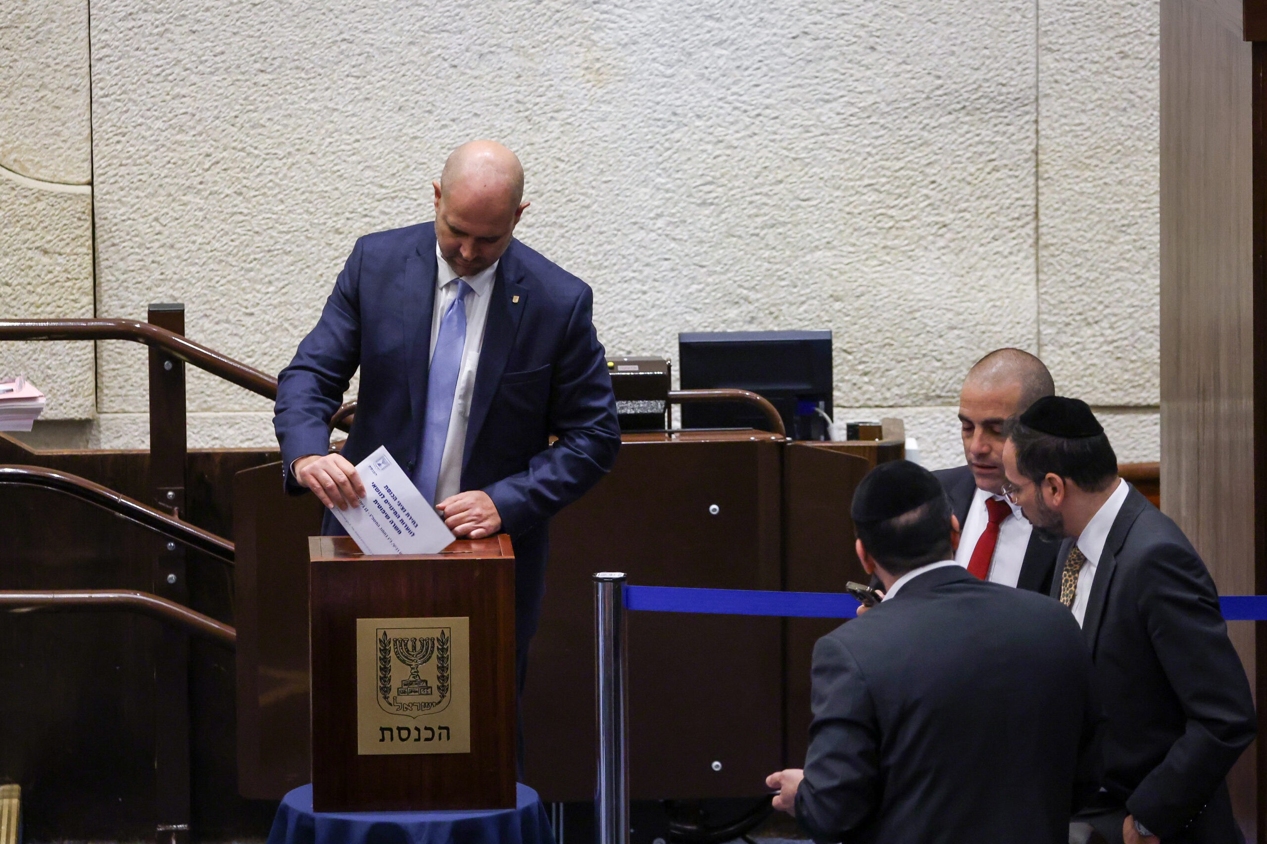 יריב לוין: "לא אתן יד למינוי שופטים לא שמרניים"