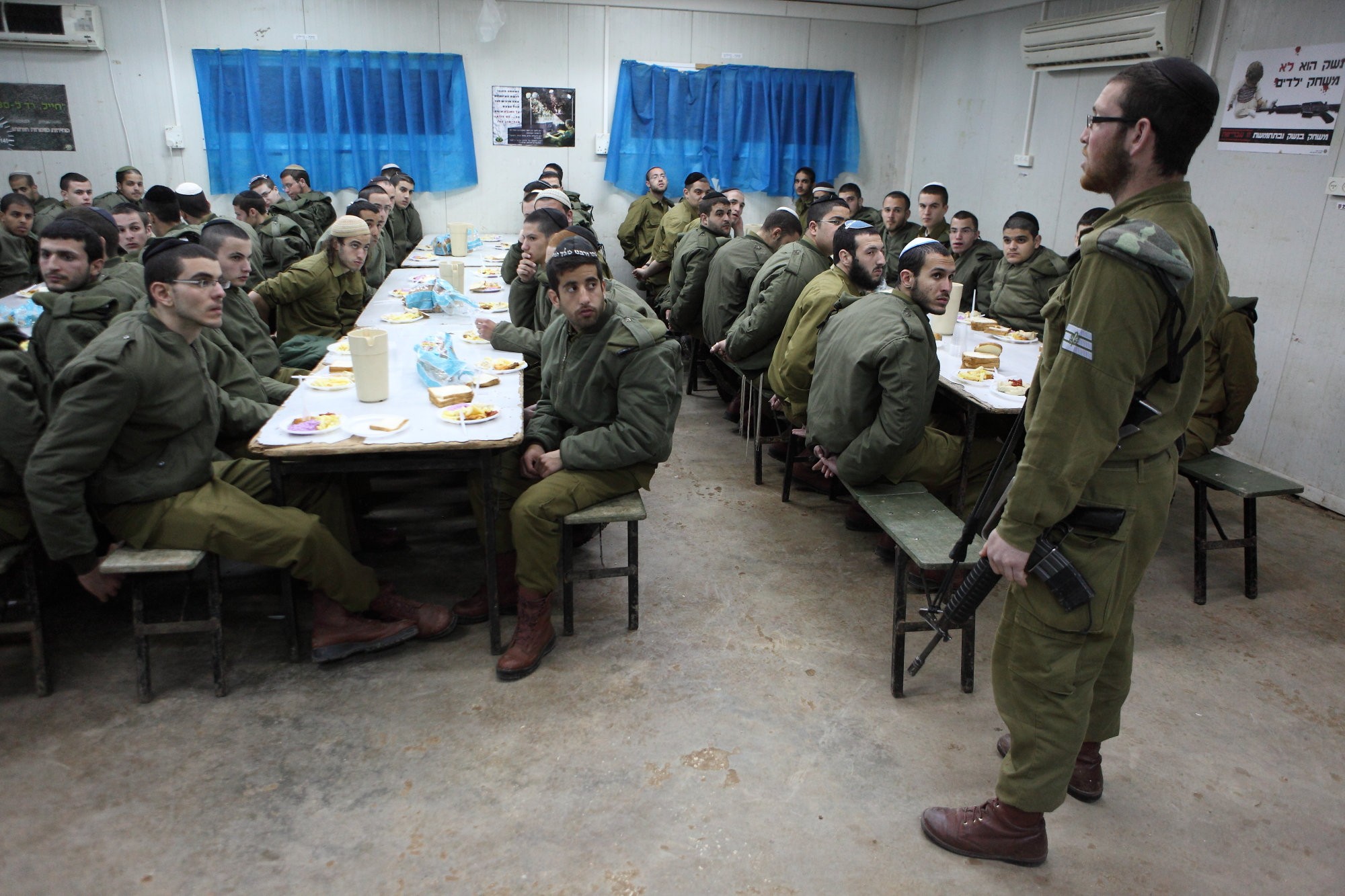 לוחמים חרדים בגדוד נצח יהודה | צילום: יעקב נחומי, פלאש 90