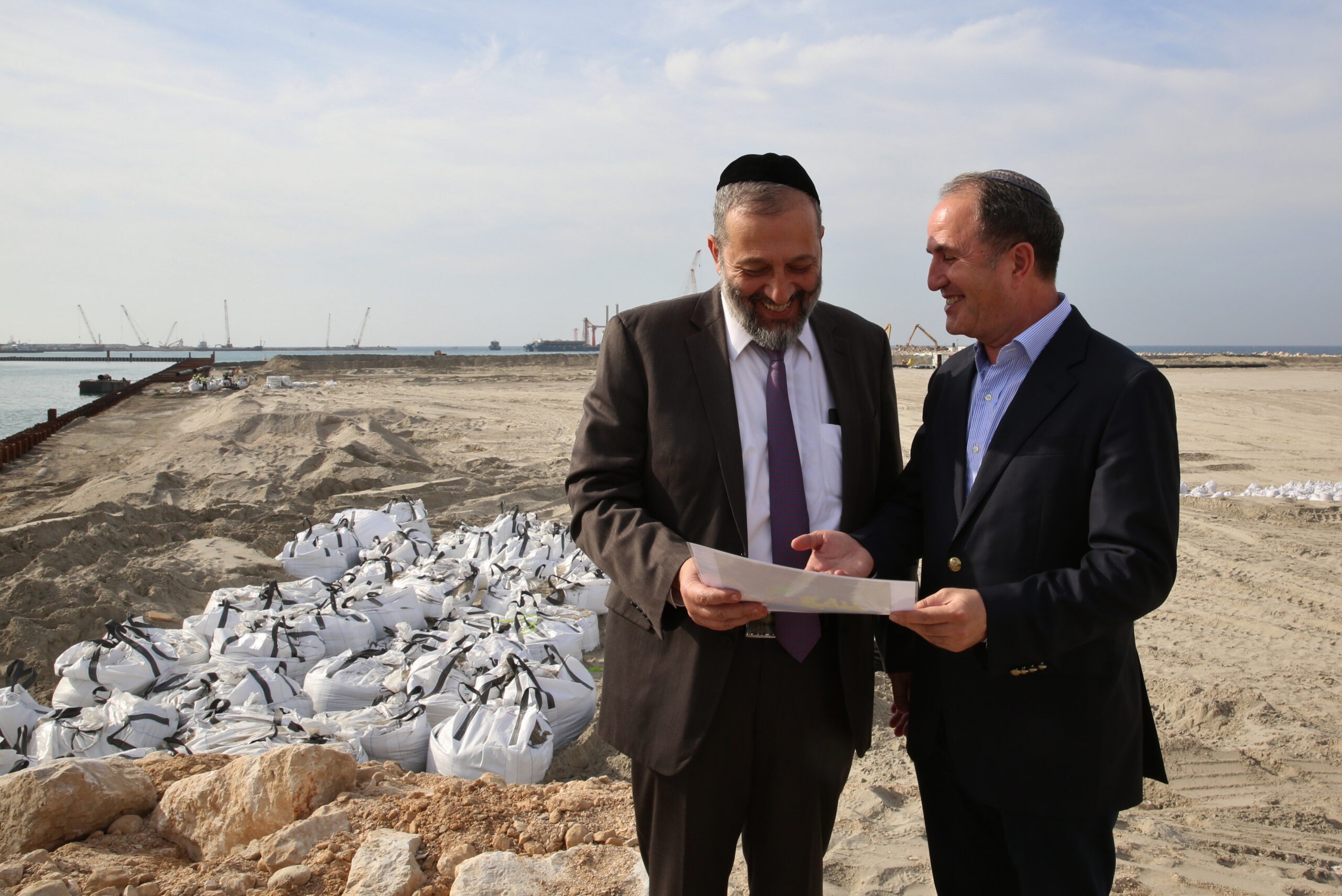 דרמה באשדוד: ש"ס הודיעה - לא נתמוך שוב בראש העיר הוותיק