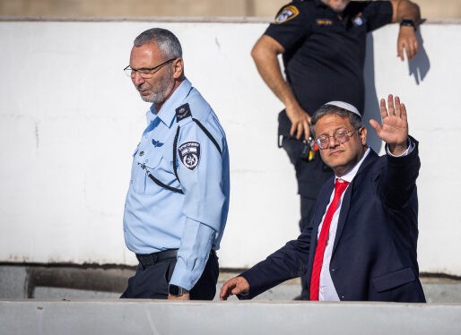 "לא נתגעגע": התגובות במערכת הפוליטית לפרישתו של ניצב אשד
