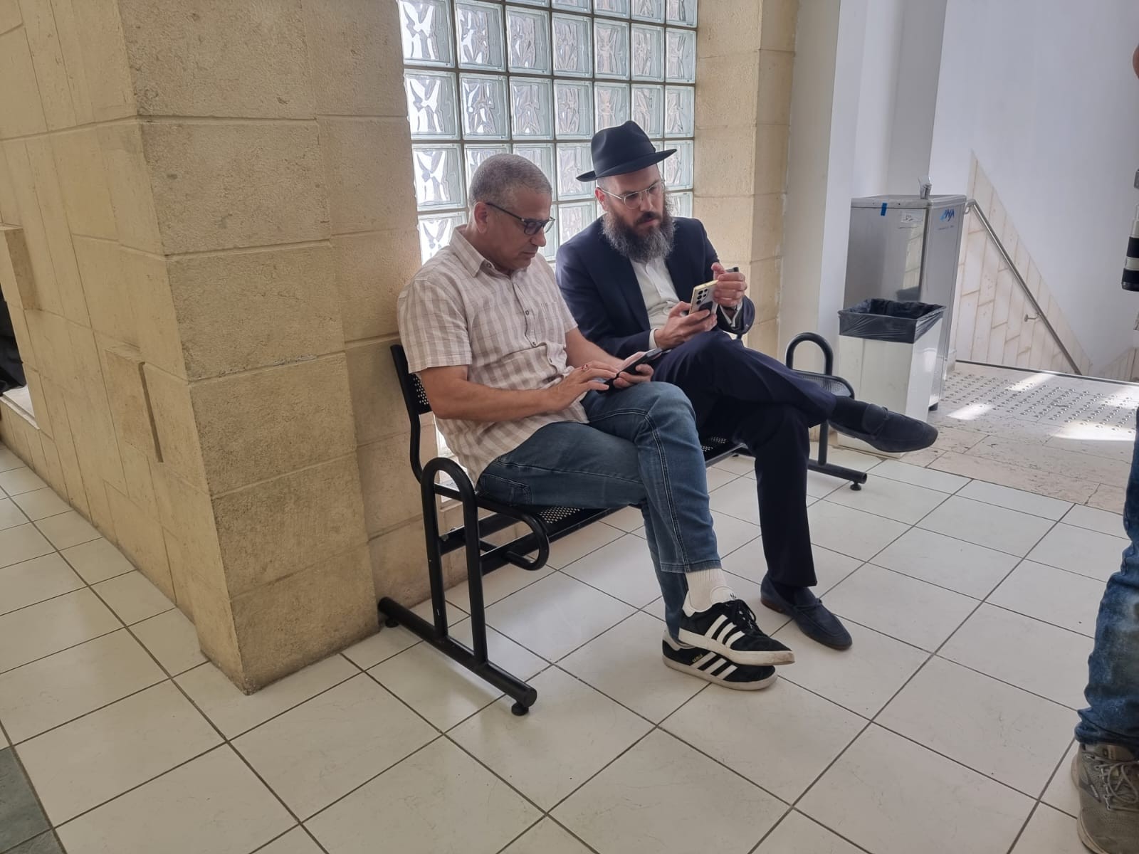 מיד: איש התקשורת ינון מגל צפוי לעלות לדוכן העדים בתיק 4000